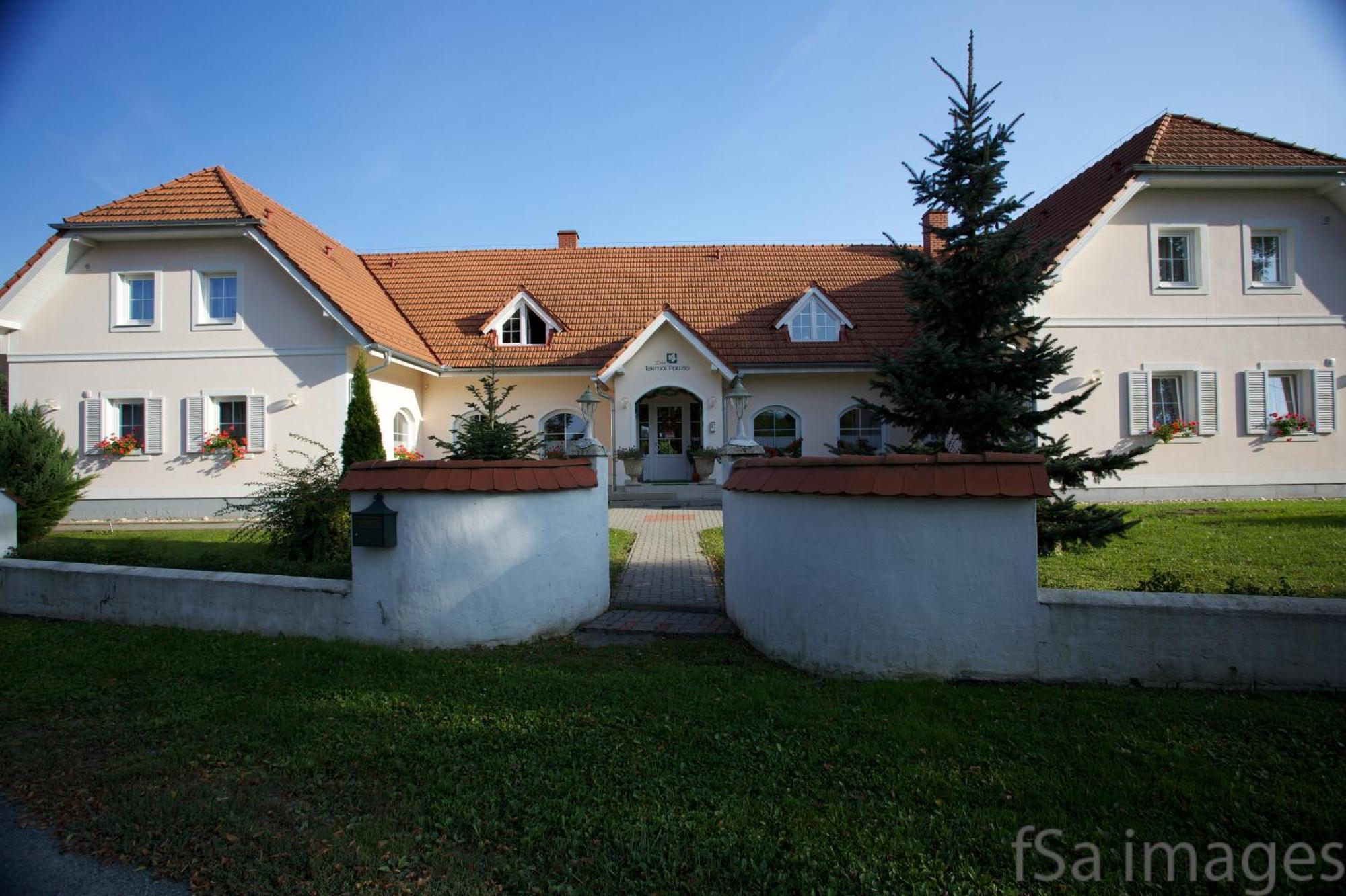 Hotel Zsida Szentgotthárd Buitenkant foto